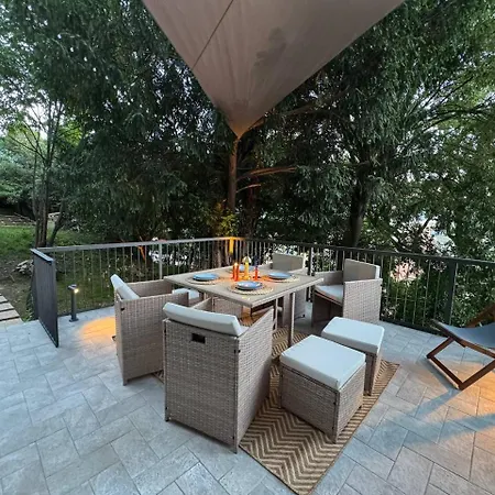 Roccia Apartment